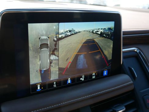 Used 2023 Chevrolet Tahoe High Country AWD/4WD image 35