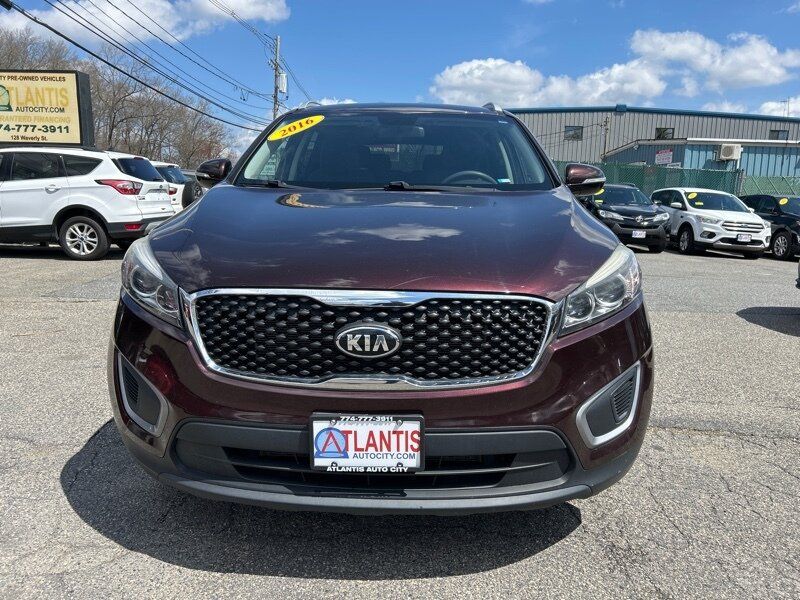 Used 2016 Kia Sorento LX AWD/4WD image 2