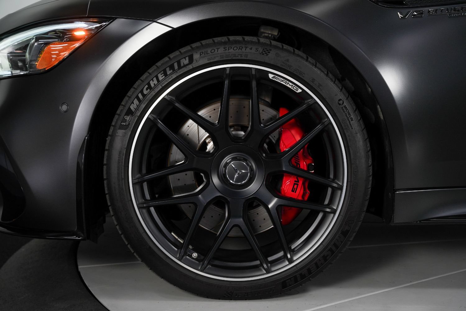 Used 2023 Mercedes-Benz AMG GT 63 image 17
