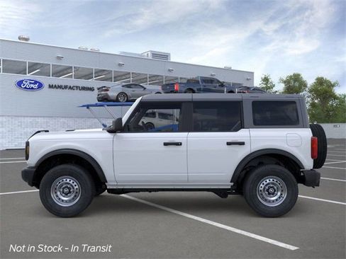 New 2025 Ford Bronco 4-Door image 3