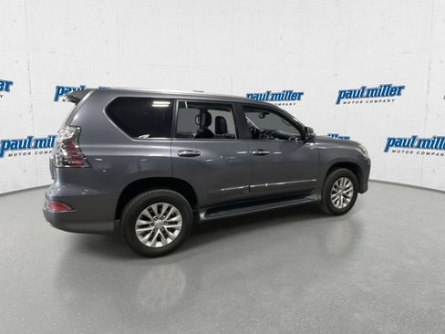 Used 2016 Lexus GX 460 w/ Premium Package AWD/4WD image 11