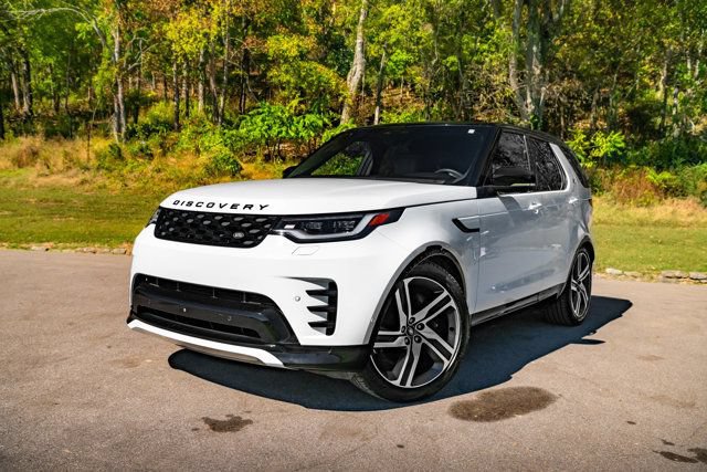 Used 2024 Land Rover Discovery Dynamic SE AWD/4WD image 8