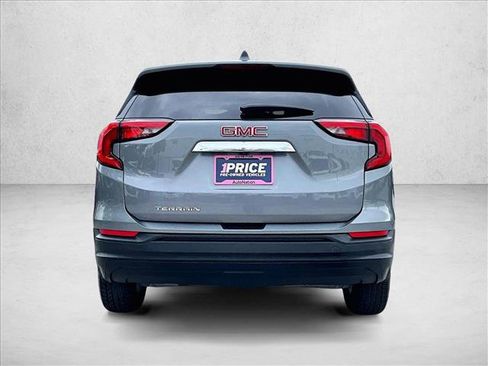 Used 2020 GMC Terrain SLE w/ LPO, Floor Liner Package image 4