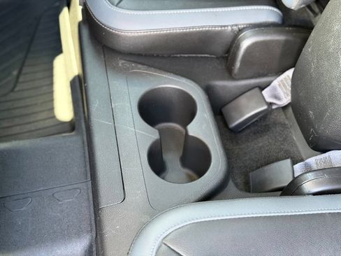 Used 2016 Chevrolet Colorado Z71 AWD/4WD image 6