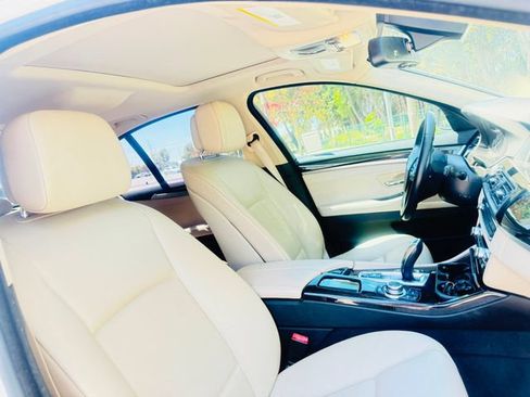 Used 2012 BMW 528i Sedan RWD image 27
