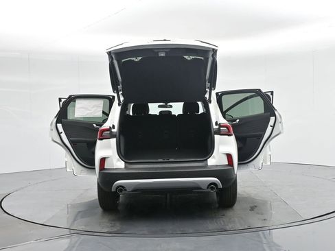 New 2025 Ford Escape SE image 35