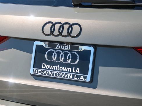 New 2025 Audi Q3 2.0T Premium image 13