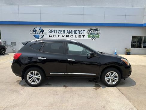 Used 2012 Nissan Rogue SV w/ Premium Pkg AWD/4WD image 11