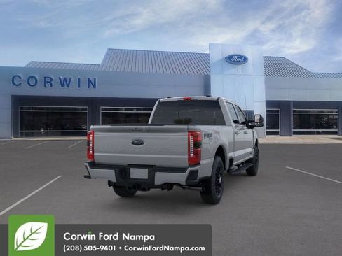 New 2026 Ford F250 Lariat w/ Black Appearance Package image 8