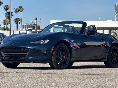 Used 2023 MAZDA MX-5 Miata Club w/ Brembo/BBS Recaro Package image 8