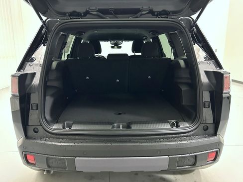 New 2026 Jeep Cherokee Laredo AWD/4WD image 9