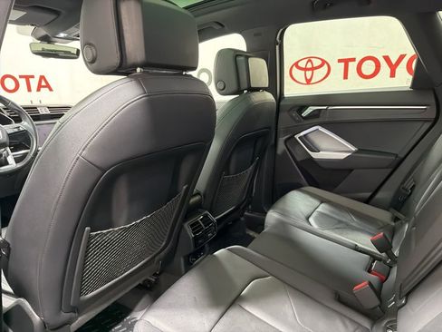 Used 2021 Audi Q3 2.0T Premium image 19