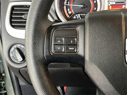 Used 2017 Dodge Journey SE image 26