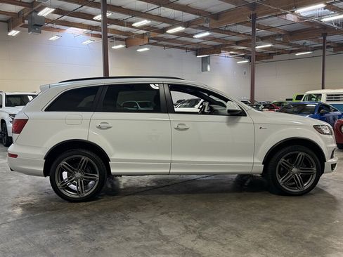 Used 2015 Audi Q7 3.0T S line Prestige w/ 21" S Line Plus Package AWD/4WD image 8