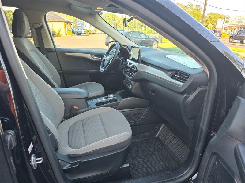 Used 2020 Ford Escape SE AWD/4WD image 11