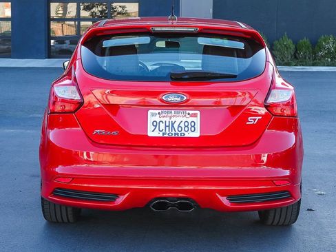 Used 2013 Ford Focus ST FWD image 8