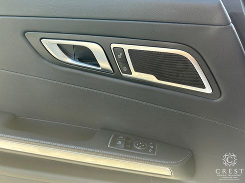 Used 2020 Mercedes-Benz AMG GT Roadster image 20