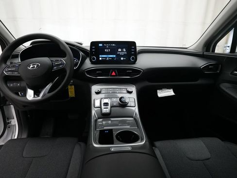 Used 2023 Hyundai Santa Fe SE FWD image 5