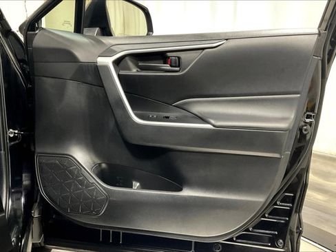 Certified 2024 Toyota RAV4 LE image 25