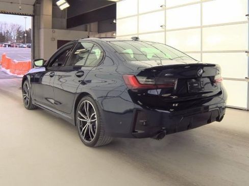 Used 2023 BMW 330i xDrive Sedan w/ M Sport Package image 8