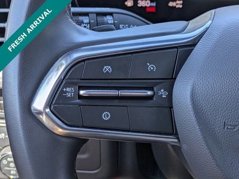 Used 2025 Chevrolet Tahoe Z71 image 22