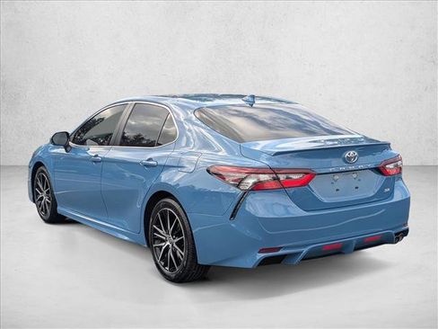 Used 2024 Toyota Camry SE w/ Convenience Package image 7