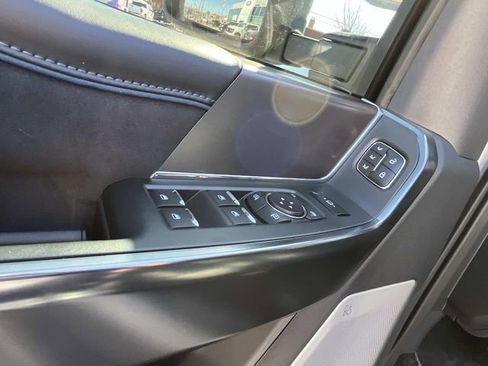 New 2026 Ford F250 Platinum image 23