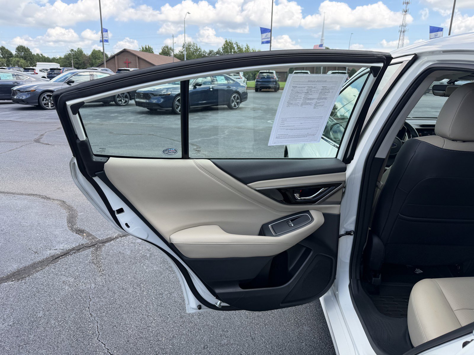 Used 2022 Subaru Legacy Limited AWD/4WD image 10