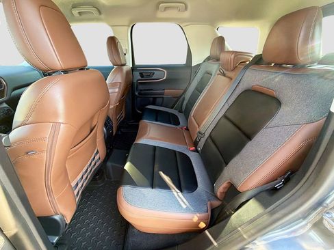 Used 2024 Ford Bronco Sport Outer Banks image 24