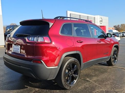 Used 2021 Jeep Cherokee Latitude Plus image 12