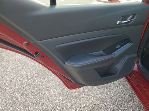 Certified 2024 Nissan Altima 2.5 SR w/ SR Premium Package image 20