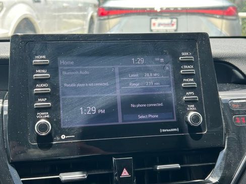 Used 2021 Toyota Camry SE FWD image 26