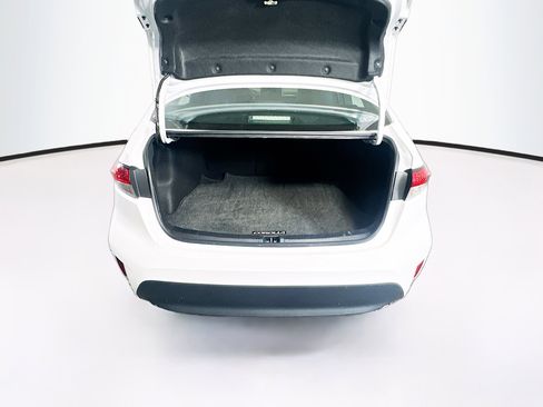 Used 2024 Toyota Corolla LE FWD image 28