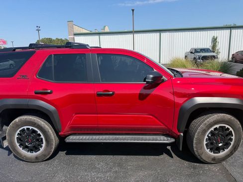 Certified 2025 Toyota 4Runner TRD Off-Road Premium w/ Tow Technology Package AWD/4WD image 5