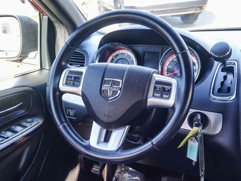 Used 2014 Dodge Grand Caravan R/T image 14