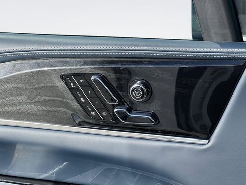 New 2025 Cadillac Escalade IQ Luxury 2 AWD/4WD image 23