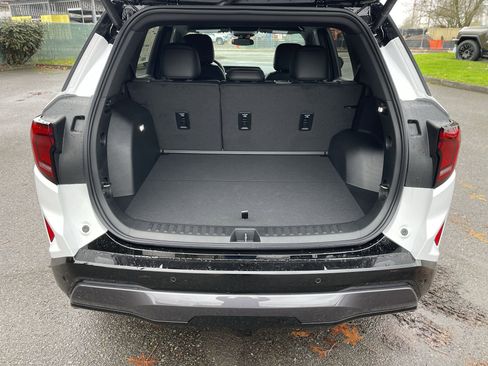 New 2026 GMC Terrain AT4 w/ Convenience Package III image 58