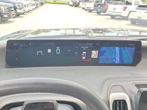 Certified 2025 Ford Expedition Max Active RWD image 27