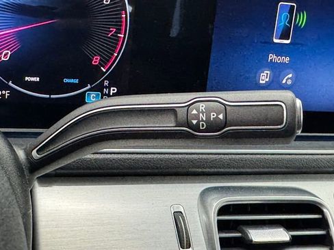 Used 2024 Mercedes-Benz GLE 350 4MATIC image 26