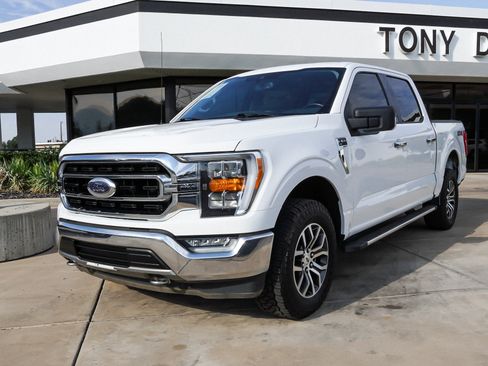 Used 2021 Ford F150 XLT w/ Equipment Group 302A High AWD/4WD image 4