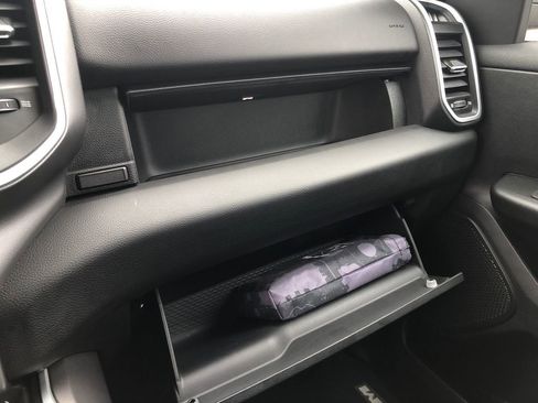 Certified 2022 RAM 1500 Big Horn image 32