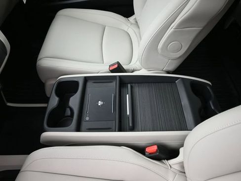 New 2026 Honda Odyssey EX-L image 9