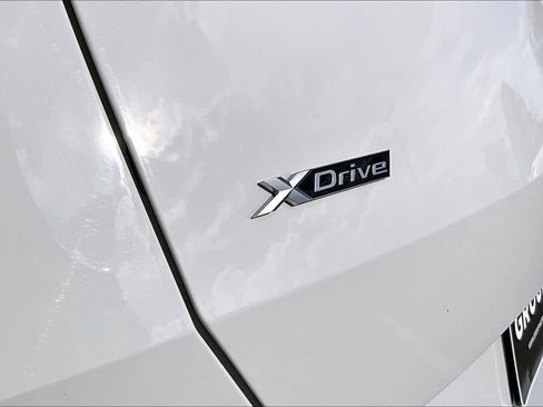 Used 2025 BMW X3 xDrive30i w/ M Sport Package image 15