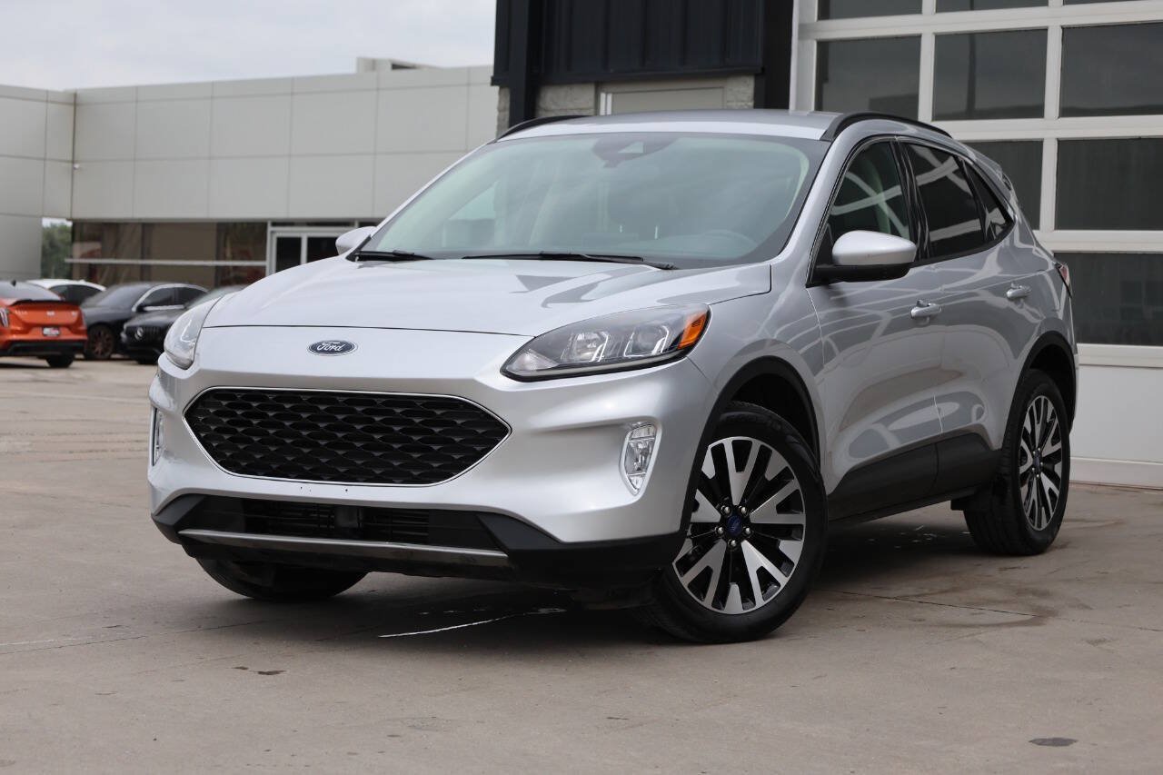 Used 2020 Ford Escape SEL AWD/4WD image 3