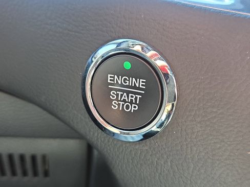 Used 2022 Ford Edge ST w/ Equipment Group 401A AWD/4WD image 36