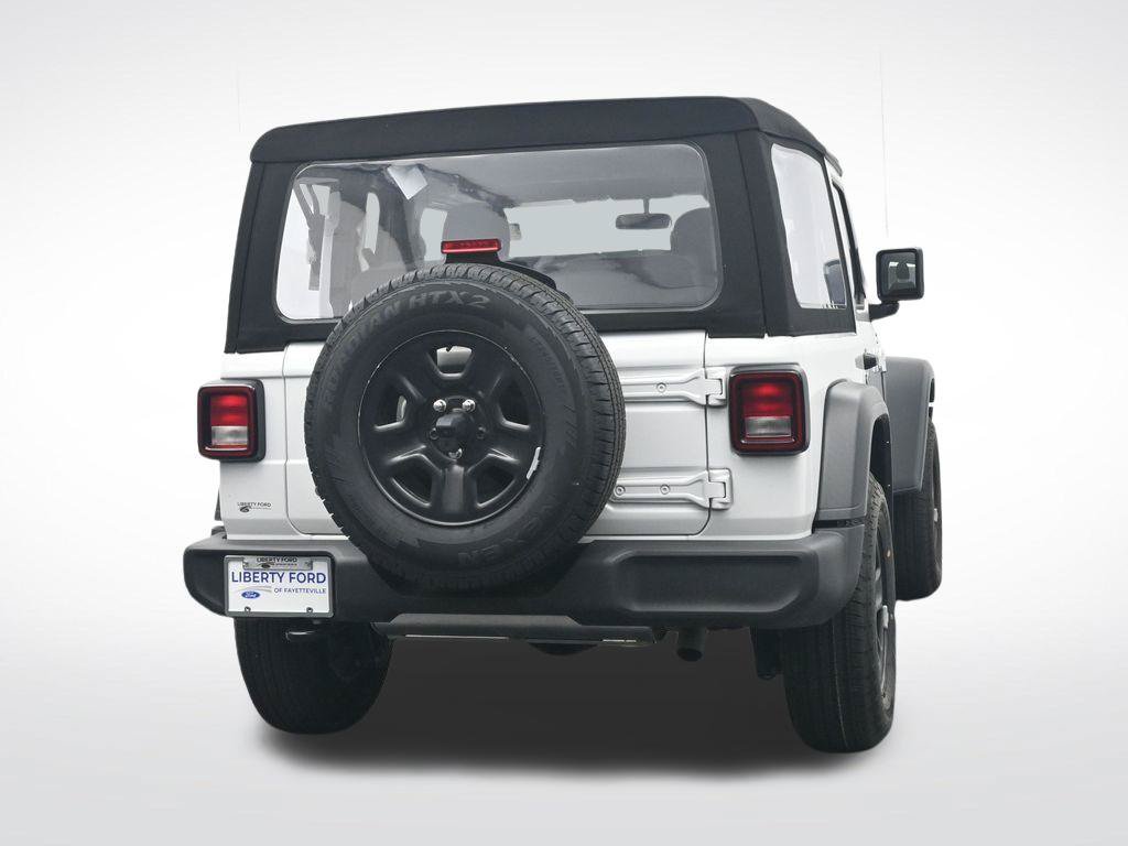 Used 2024 Jeep Wrangler Sport AWD/4WD image 7