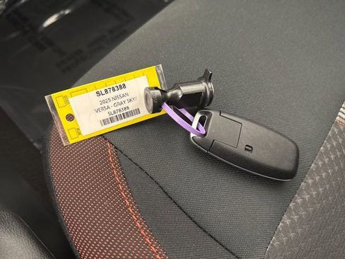 New 2025 Nissan Versa SR w/ Trunk Package image 28