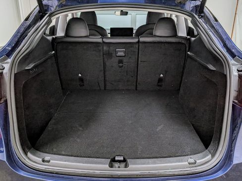 Used 2023 Tesla Model Y Long Range image 19