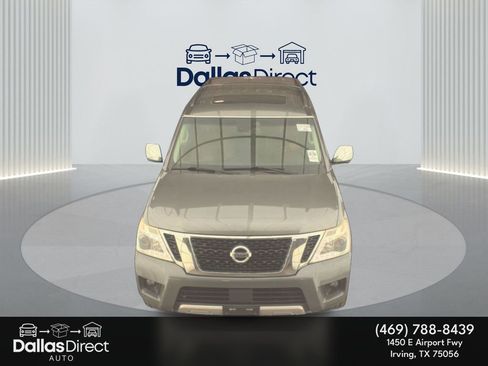 Used 2017 Nissan Armada Platinum image 3