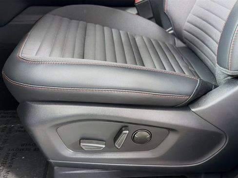 New 2026 Ford Explorer ST-Line w/ ST-Line Street Pack image 23